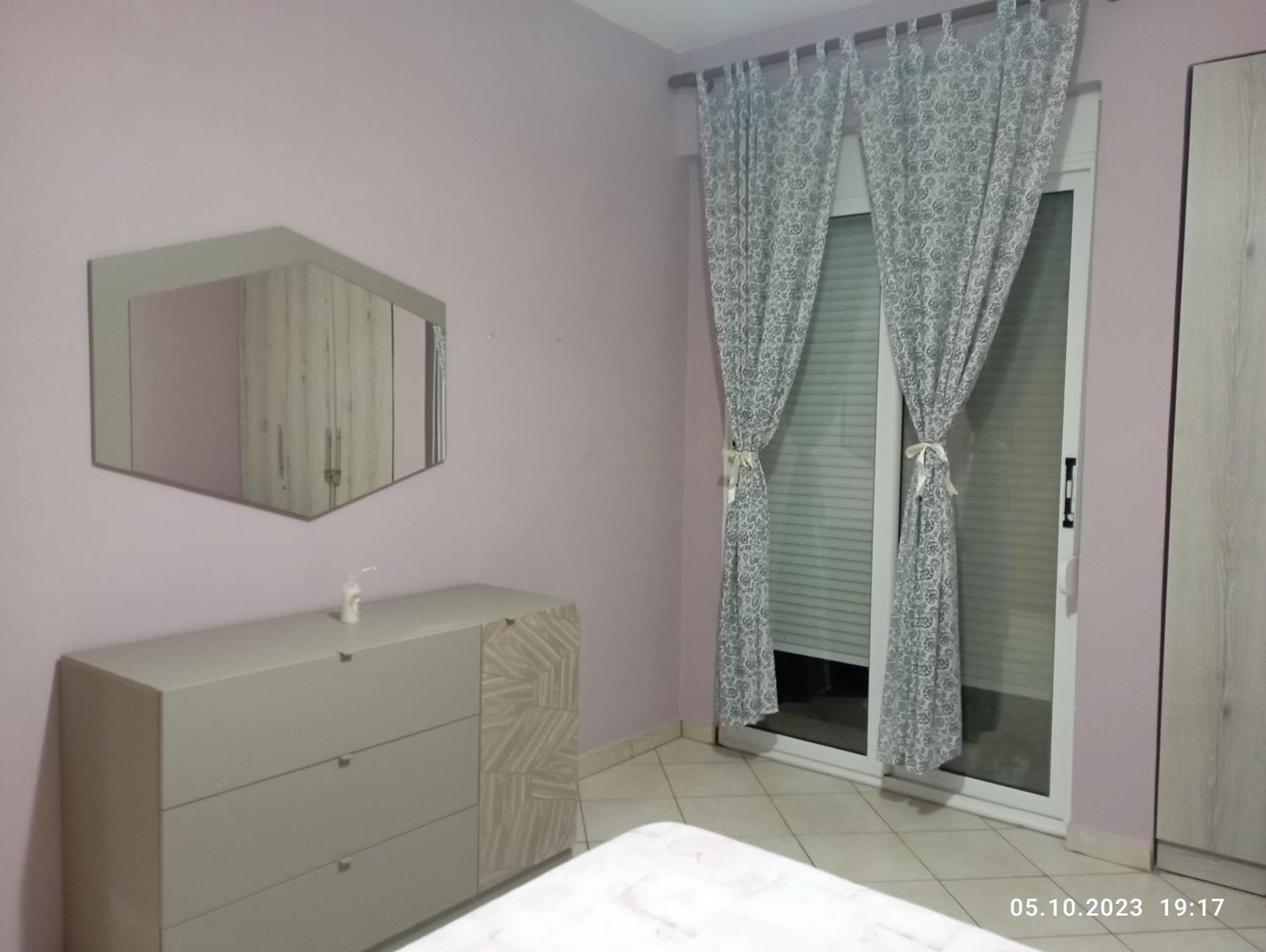 Sarah Appartamento Vlore Bagian luar foto